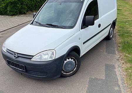 Opel Combo 1.7 mit LKW Zulassung