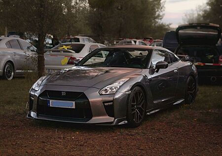 Nissan GT-R R35 Prestige Edition 800ps