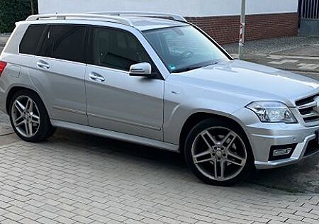 Mercedes-Benz GLK 220 CDI 4MATIC AMG BlueEFFICIENCY -