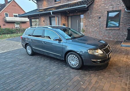 VW Passat Variant Volkswagen 2.0 TDI DPF Comfortline Varia...