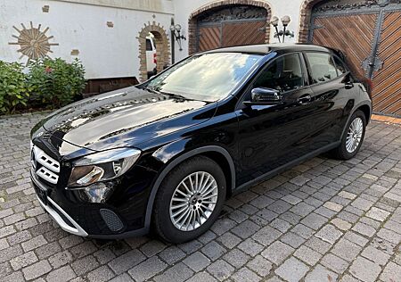 Mercedes-Benz GLA 180 gebraucht kaufen Mercedes-Benz GLA 180 2Hd Navi Kamera PDC Scheckheft TOP