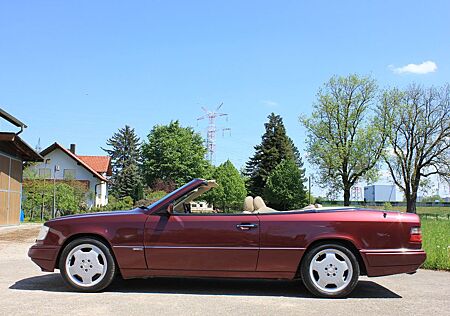 Mercedes-Benz E 320 Aut. Sportline Deutsch 100% Historie Origi