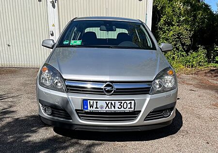 Opel Astra 1.6 Twinport -