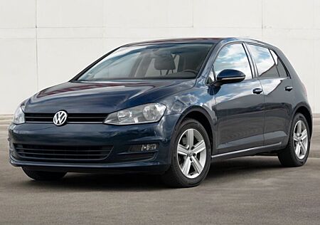 VW Golf Volkswagen 7 1.2 TSI Comfortline*Navi*BT*SHZ*TÜV NEU