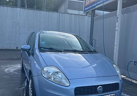 Fiat Punto 1.4 8V Edizione Magnifica Edizione Mag...