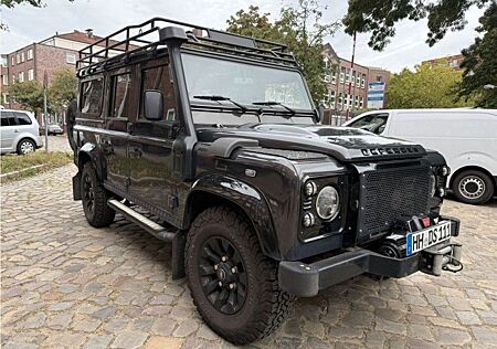 Land Rover Defender | Limited "Wild und Hund" Nr. 1 of 25
