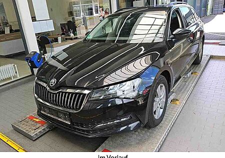 Skoda Superb Combi 2.0TDI/AHK/ACC/PDC/SHZ/LED/VIRTUAL