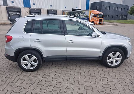 VW Tiguan Volkswagen 2.0 TDI BlueMotion Tech Sport & Style...