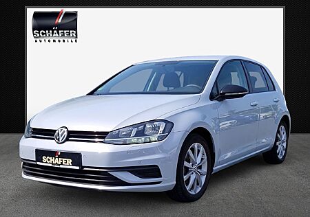 VW Golf Volkswagen VII Lim. Aut. Trendline-5trg./17"LMF/SHZ/Ei