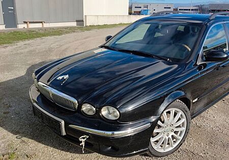 Jaguar X-Type Estate 2.2 Liter Diesel Executive Estate