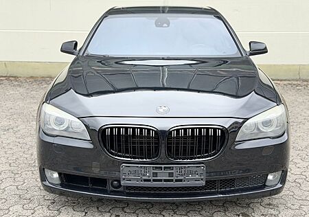 BMW 750i xDrive*AHK*SHZ*SHB*SHD*HUD*KEY-GO*Kam*
