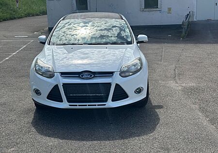 Ford Focus Turnier Champions Edition