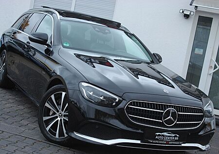 Mercedes-Benz E 300 de PANO*LED*WIDE*KAMERA*DISTR*