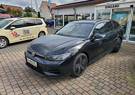 VW Passat Variant Volkswagen 1.5 eTSI R-LINE*BlackSty*PanDach*