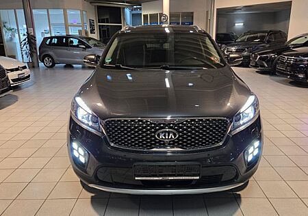 Kia Sorento Platinum Edition 4WD*1HAND+AHK+PANO+VOLL