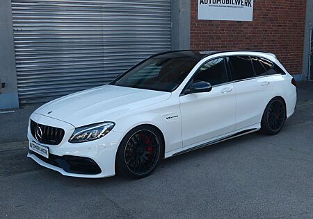 Mercedes-Benz C 63 AMG C 63s AMG Driver´s Package*Night-Paket*Burmester