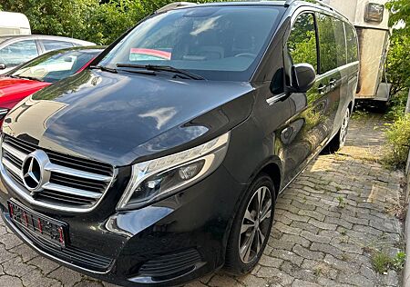 Mercedes-Benz V 250