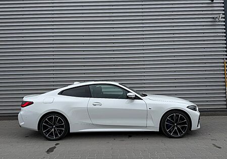 BMW 440 M440i xDrive Coupé nur 2000km