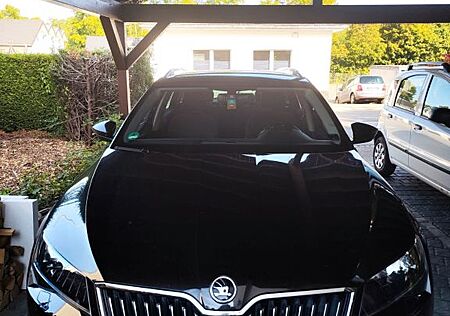 Skoda Superb 1.6 TDI Ambition Combi Ambition