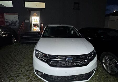 Dacia Sandero 1.HAND / KLIMA / 2 Jahre TÜV !