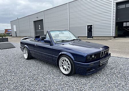 BMW 325i 3-serie Cabrio M-Tech 2 Edition e30 1991 Bl