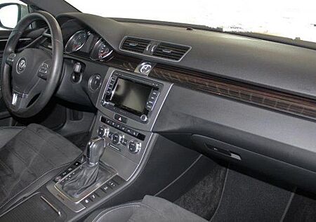 VW CC Volkswagen 2.0 TDI 130kW DSG.Allrad+Panorama+Standheizun
