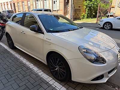 Alfa Romeo Giulietta 2.0 JTDM 16V Turismo Turismo