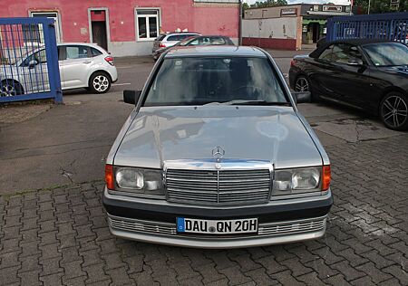 Mercedes-Benz 190 E