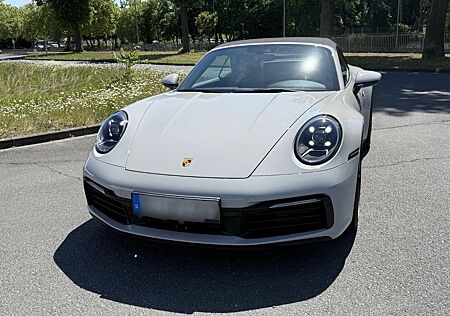Porsche 992 Carrera Cabriolet BOSE, Sportauspuff, TÜVNEU