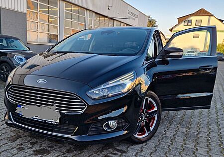 Ford S-Max 2,0TDCi Bi-Turbo 154kW Titanium PShift...