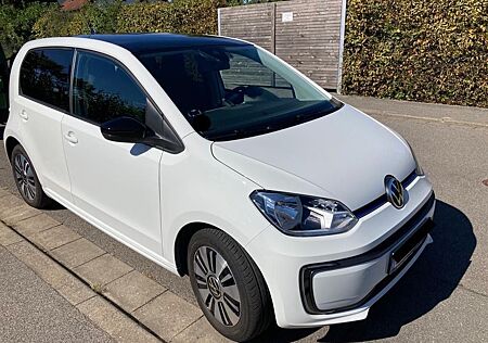 VW e-up! Volkswagen e-up! 8-fach bereift / SHZ / Winterpaket