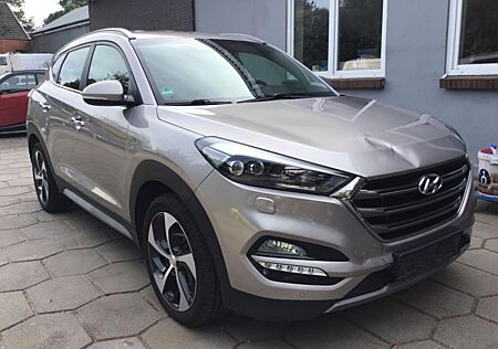 Hyundai Tucson Premium 4WD