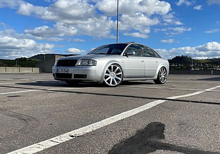 Audi S6 4.2 quattro Limousine Tiptronic