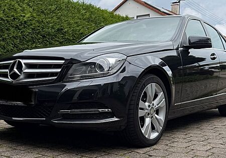 Mercedes-Benz C 250 CDI BlueEFFICIENCY AVANTGARDE