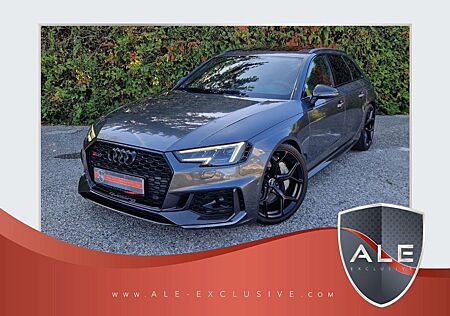 Audi RS4 2.9 TFSI quattro CARBON CERAMIC-PANO-MATRIX