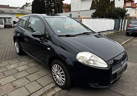 Fiat Grande Punto 1.2 8V Active *1Hand*Isofix*Zentral