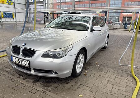 BMW 525i Aut. Komfortsitze Leder