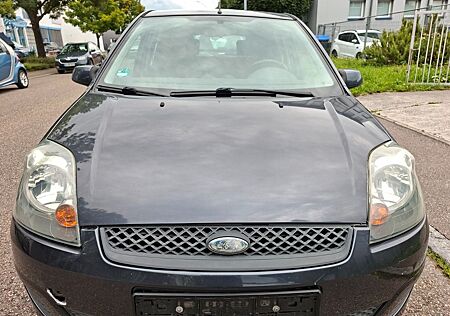 Ford Fiesta 1,4 16V Black Magic