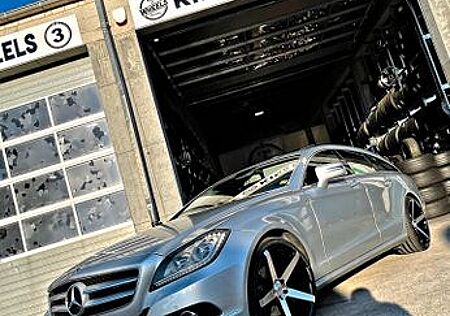 Mercedes-Benz CLS 350 Shooting Brake -