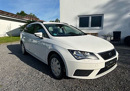 Seat Leon ST Reference 1.6 TDI - Klimaautomatik - PDC