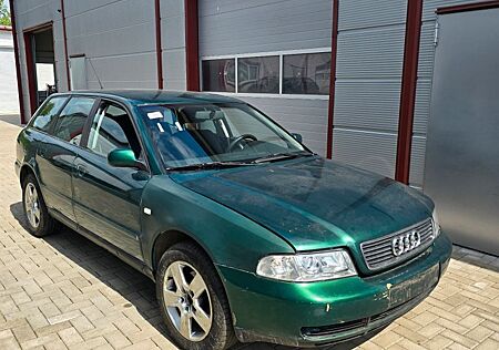 Audi A4 1.8 Avant -