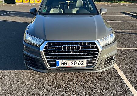 Audi Q7 3.0 TDI quattro tiptronic - 3x S Line