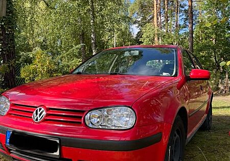 VW Golf Volkswagen 4 IV - HU bis 02/27 - gut gepflegt