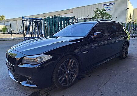 BMW M550 Baureihe 5 Touring d xDrive