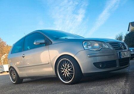 VW Polo Volkswagen 1.6 Sportline Sportline