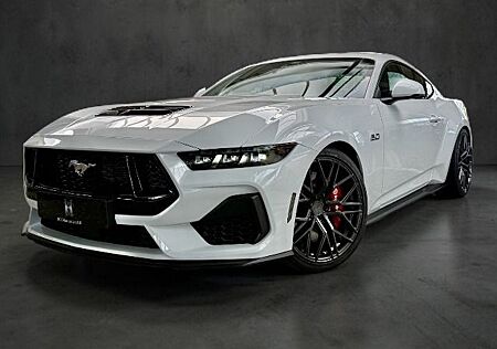 Ford Mustang GT V8 Fastback 6gang | 20 Zoll + Fahrwer