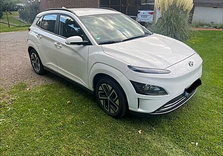 Hyundai Kona Elektro ELEKTRO Garantie bis 11/2029