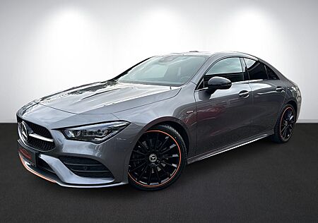 Mercedes-Benz CLA 220 4Matic AMG Orange-Edition 1 *LED*PDC*