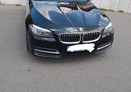 BMW 520d Touring A -