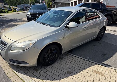 Opel Insignia A Lim. Edition Klima,Navi,PDC,SHZ,Tüv